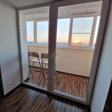 Apartment On Republic Square Ust-Kamenogorsk Ngoại thất bức ảnh