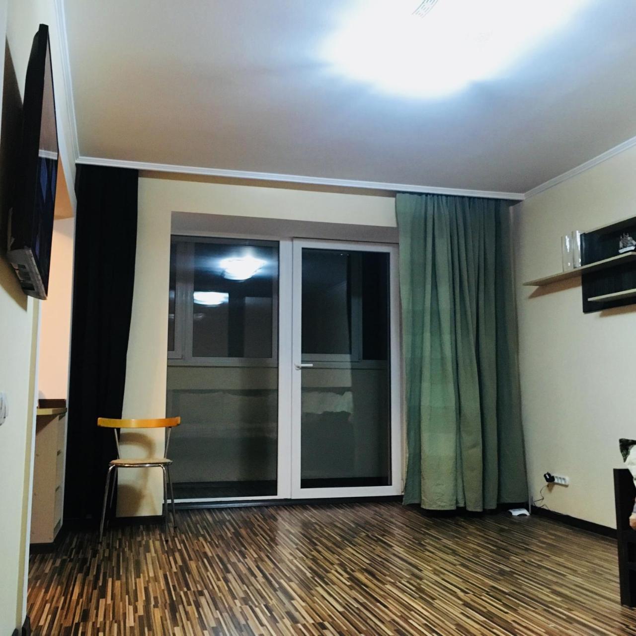 Apartment On Republic Square Ust-Kamenogorsk Ngoại thất bức ảnh